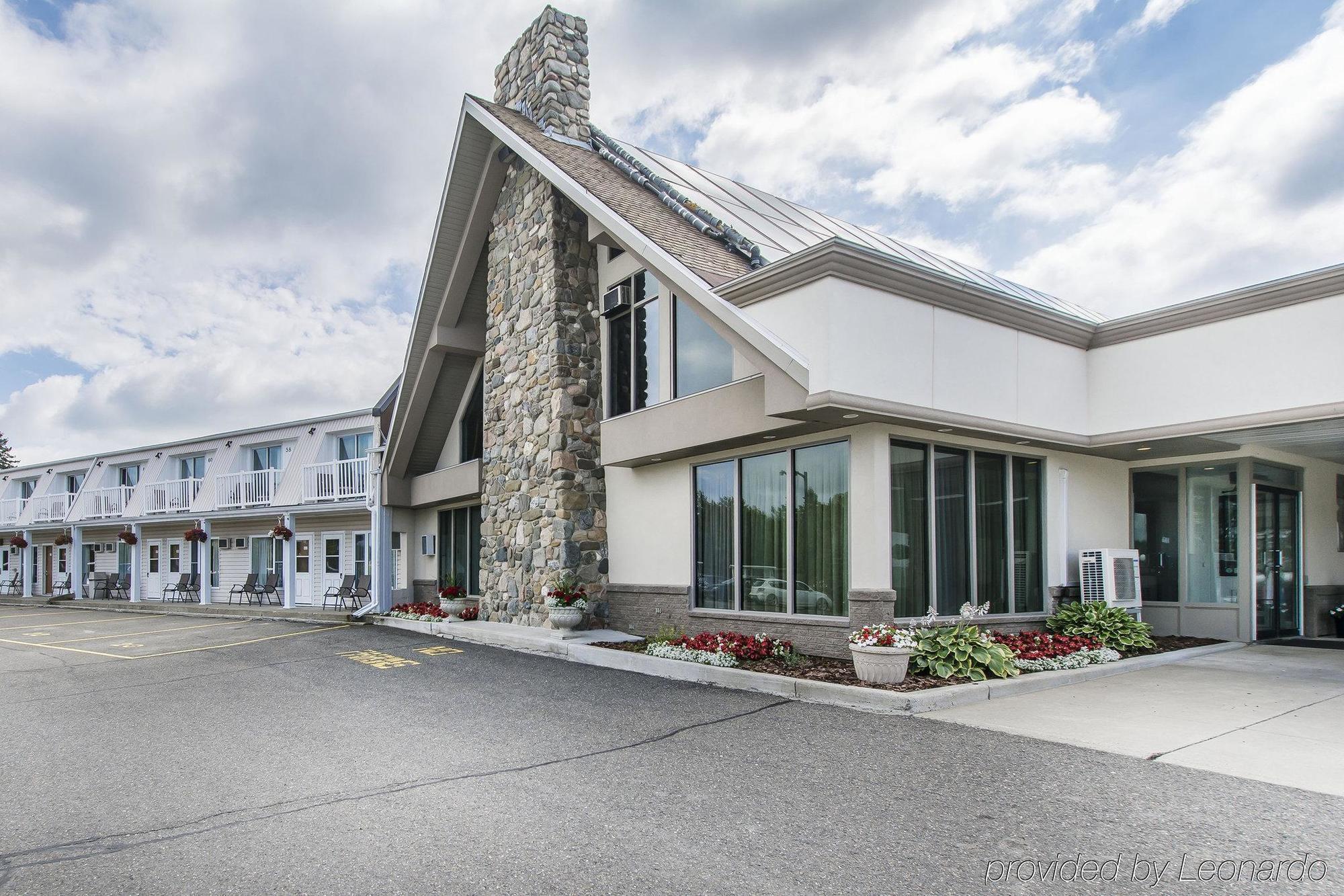 Rodeway Inn Grand Falls Exterior foto