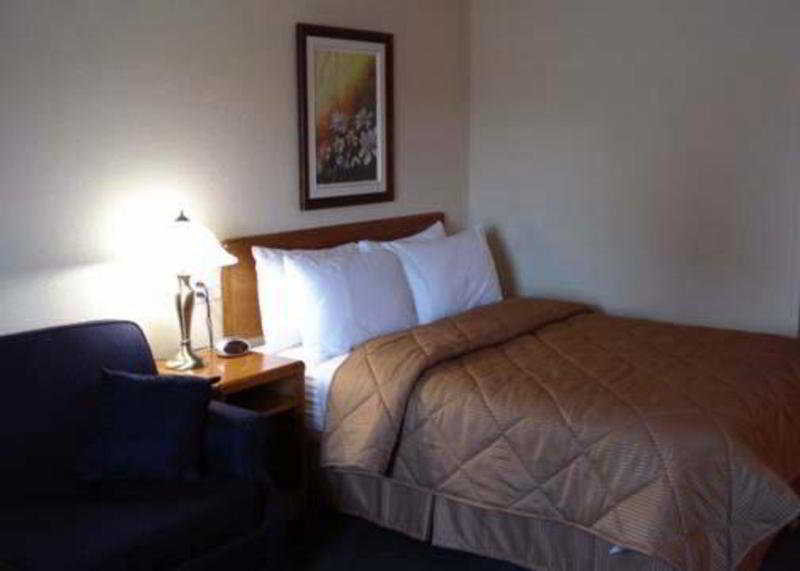 Rodeway Inn Grand Falls Habitación foto